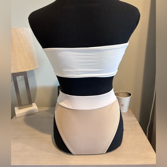 Bathing Suit - Picture 4 of 5